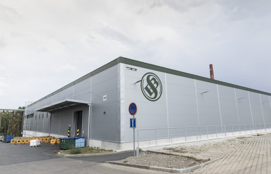 S&B